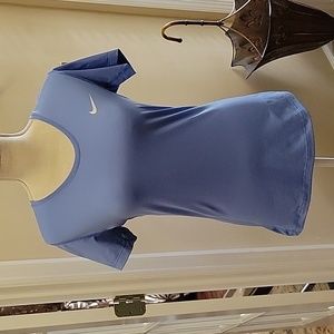 Nike Pro light blue short sleeve top solid front breathable mesh back Large EUC…